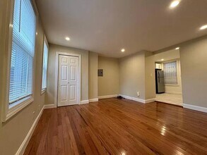 287 Monticello Ave in Jersey City, NJ - Building Photo - Building Photo