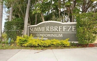 9999 Summerbreeze Dr in Sunrise, FL - Building Photo