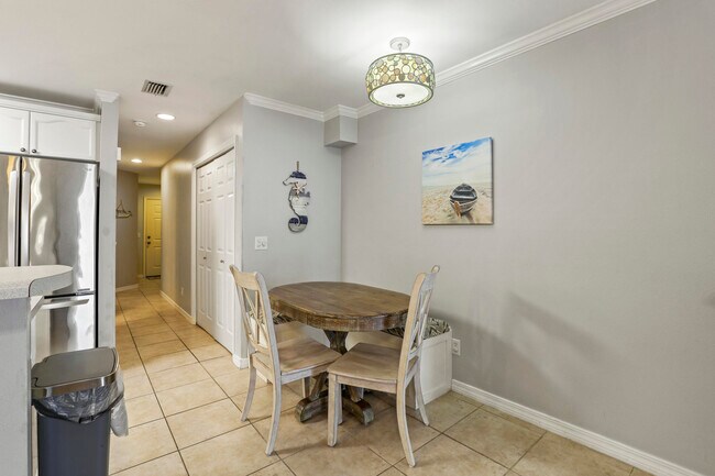 1986 Scenic Gulf Dr in Miramar Beach, FL - Building Photo - Building Photo