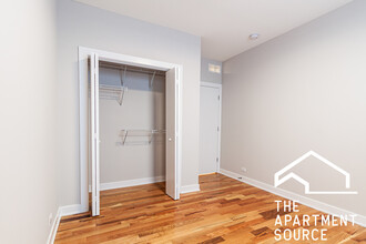 655 W Wrightwood Ave in Chicago, IL - Building Photo - Building Photo