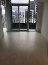 19 Western Battery Rd in Toronto, ON - Building Photo - Building Photo