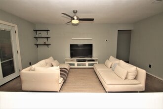10623 Golden Quail Dr, Unit A in Austin, TX - Building Photo - Building Photo