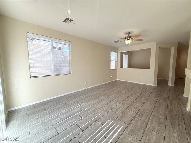 9289 Mandeville Bay Ave in Las Vegas, NV - Building Photo - Building Photo