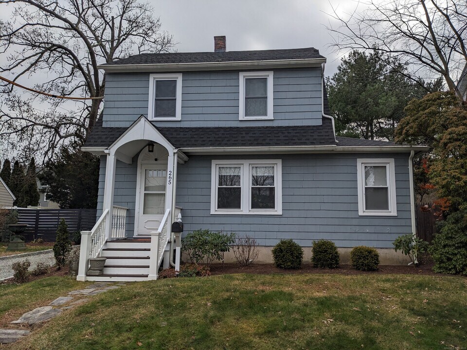 265 Homeland St in Fairfield, CT - Building Photo