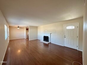 36 La Verne Ave in Ventura, CA - Building Photo - Building Photo