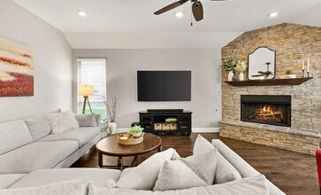 13862 Mammoth Cave Ln in Frisco, TX - Building Photo - Building Photo