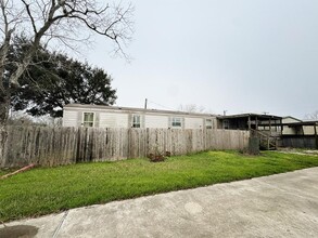 5003 Easley Rd in Victoria, TX - Building Photo - Building Photo