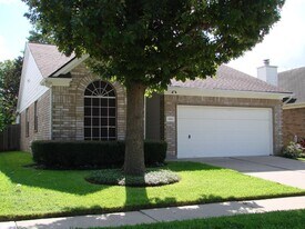 2910 Blue Dawn Dr in Katy, TX - Building Photo