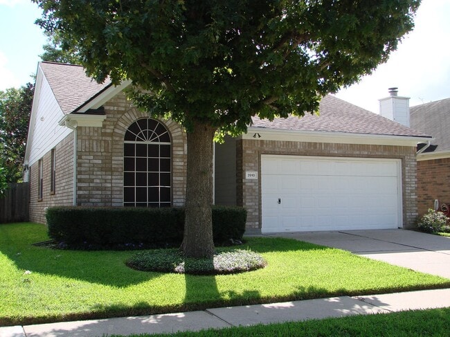 property at 2910 Blue Dawn Dr