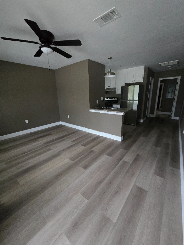 property at 2017 E Canal St