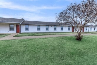 Kensington Square in Shreveport, LA - Building Photo - Building Photo
