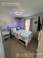 860 Romeria Dr in Durham, NC - Building Photo - Building Photo