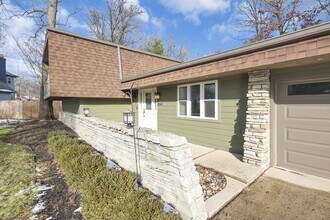 2844 Wildwood Rd in Columbus, OH - Building Photo - Building Photo