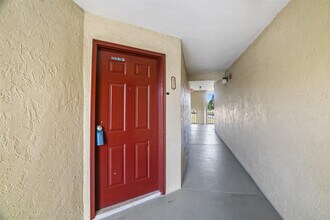 12730 Vista Isles Dr in Sunrise, FL - Building Photo - Building Photo