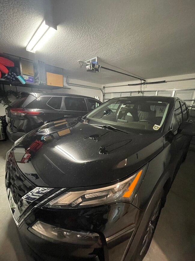 17044 Yellow Pine St in Wimauma, FL - Building Photo - Building Photo