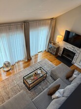 4632 Bloomingdale Dr in Hillsborough, NJ - Foto de edificio - Building Photo