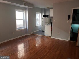 2008 Chestnut St in Philadelphia, PA - Building Photo