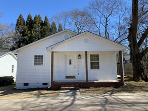 4 Amherst Ave in Greenville, SC - Building Photo - Building Photo