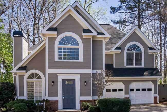 property at 3538 Fairgreen Ct