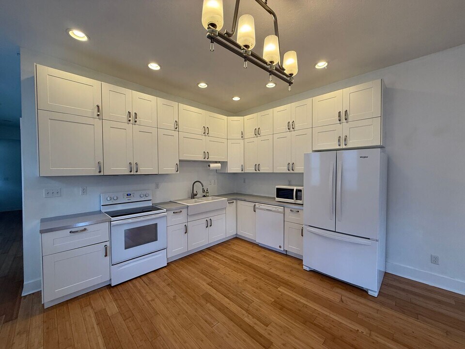 1109 S Shelby St in Louisville, KY - Building Photo