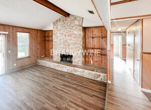 10498 Arrowhead Dr in Jacksonville, FL - Building Photo - Building Photo
