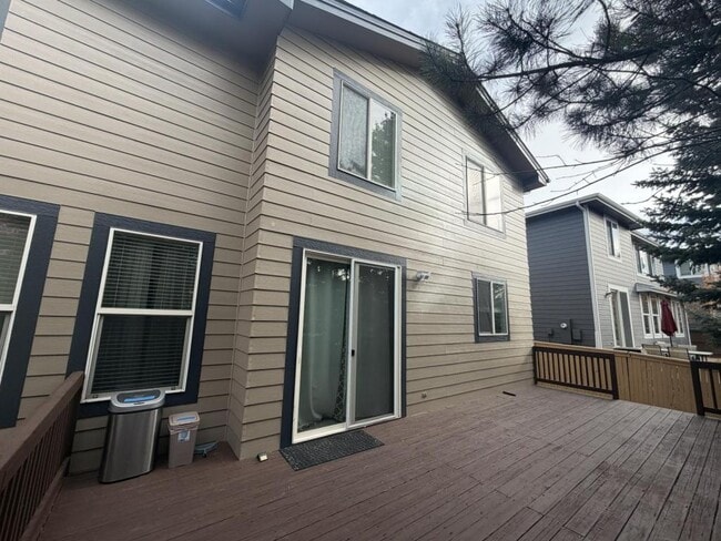 10771 Mountshire Cir in Littleton, CO - Building Photo - Building Photo