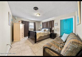 201 Taylor Ave, Unit Unit 2 in Cape Canaveral, FL - Building Photo - Building Photo