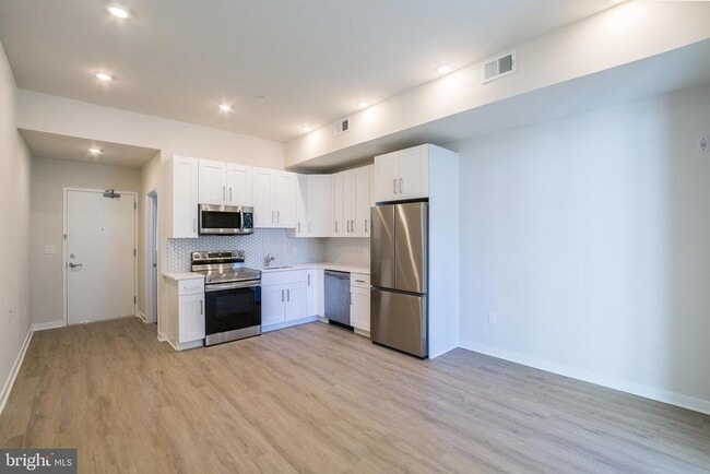 property at 1330 S Patton St