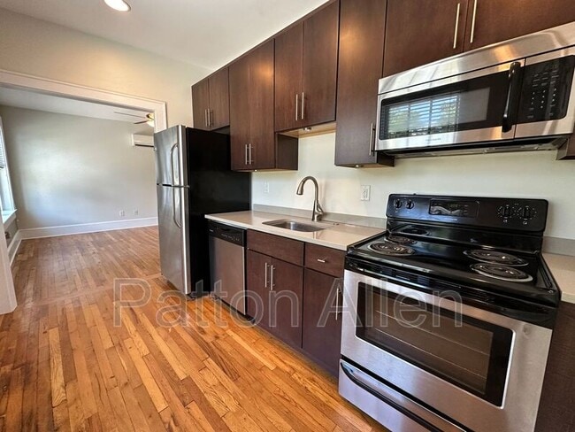 444 Haywood Rd in Asheville, NC - Building Photo - Building Photo