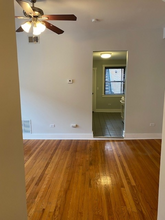 3851 N Southport Ave in Chicago, IL - Foto de edificio - Building Photo