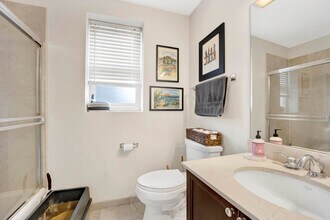 1150-1156 W Cornelia Ave in Chicago, IL - Building Photo - Building Photo