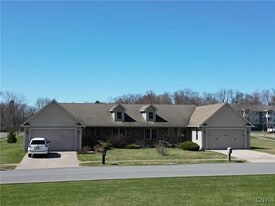 1771 Independence Sq in Utica, NY - Building Photo