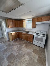 1012 Apple St in Winston-Salem, NC - Building Photo - Building Photo