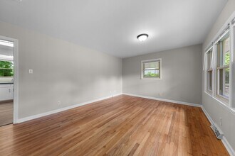 6316 Amhurst Rd in Durham, NC - Building Photo - Building Photo