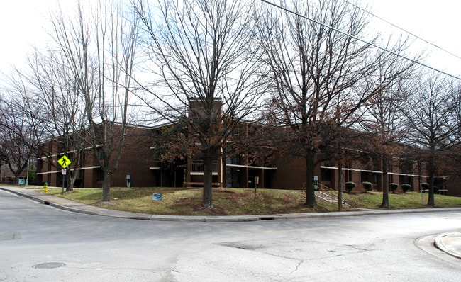 Morningside Gardens Apartments in Knoxville, TN - Building Photo - Building Photo