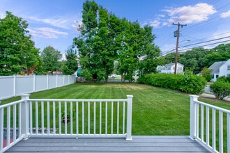 3 Hawthorne St in Woburn, MA - Foto de edificio - Building Photo