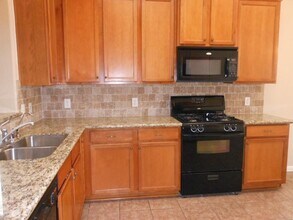 6042 Starbrook Creek Dr in Katy, TX - Building Photo - Building Photo