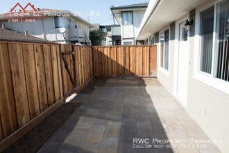 1824 El Parque Ct-Unit -#A in San Mateo, CA - Building Photo - Building Photo