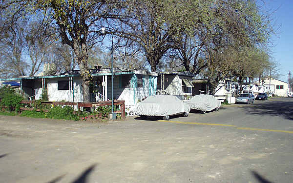 Modern Trailer Park in Modesto, CA - Building Photo - Building Photo