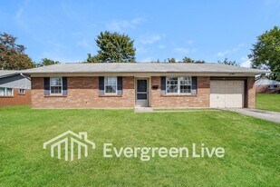 64 Huber Village Blvd in Westerville, OH - Building Photo