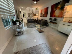 6923 Julia Gardens Dr in Coconut Creek, FL - Building Photo