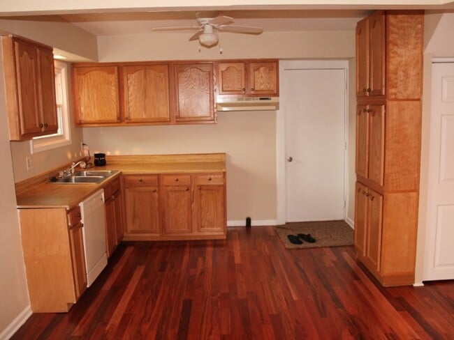 property at 930 E 349th St