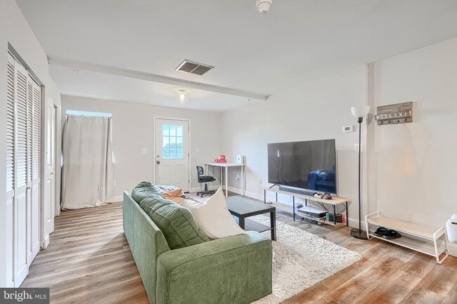 property at 1729 Guilford Ave