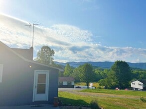 2727 Barkshed Rd in Maryville, TN - Building Photo - Building Photo