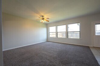 209 S Chestnut St in Forney, TX - Building Photo - Building Photo