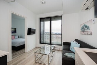 4171 Rue de la Montagne in Montréal, QC - Building Photo - Building Photo