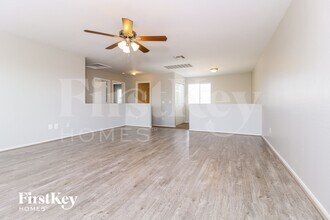 11919 W Scotts Dr in El Mirage, AZ - Building Photo - Building Photo