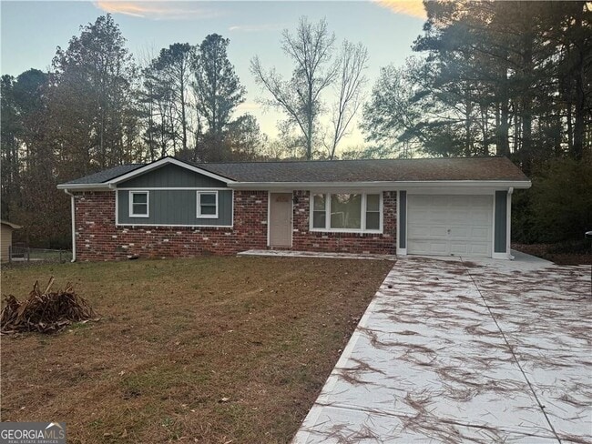 1996 Cleburne Pkwy in Powder Springs, GA - Building Photo - Building Photo