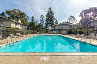 10159 Caminito Volar in San Diego, CA - Building Photo - Building Photo