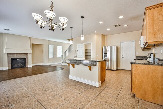 375 Center Green Dr in Las Vegas, NV - Building Photo - Building Photo